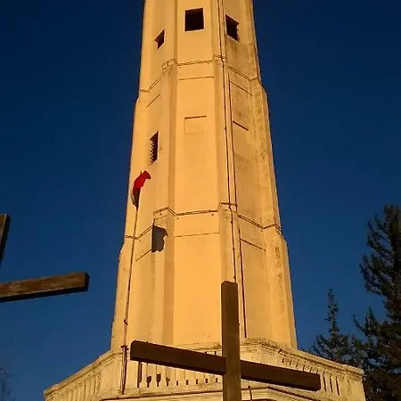 Il Sole, Grande In Collina 아파트