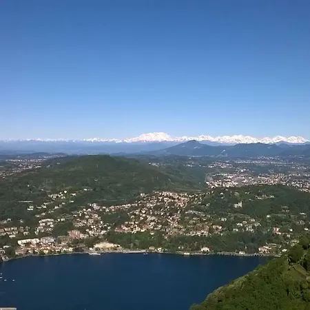 Il Sole, Grande In Collina 아파트