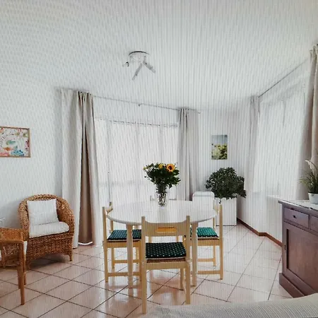 Il Sole, Grande In Collina Apartamento